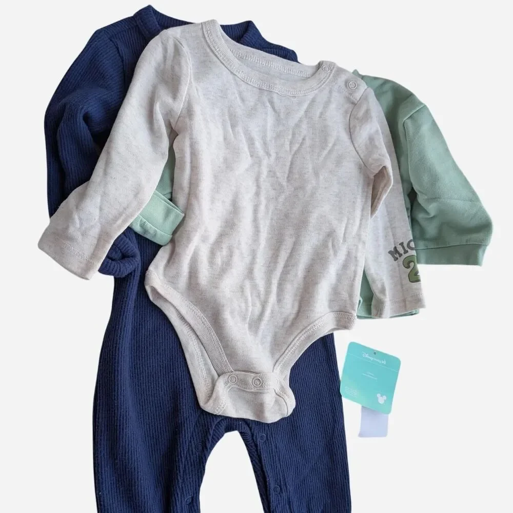 lots of baby clothes Bodysuits and Top Age 6-9